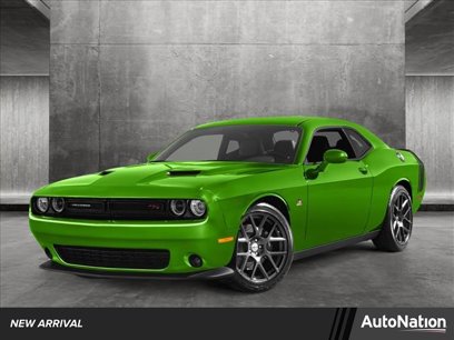Used 2017 Dodge Challenger R/T Scat Pack w/ Leather Interior Group