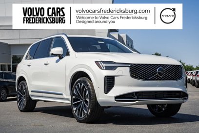 New 2026 Volvo XC90 T8 Plus