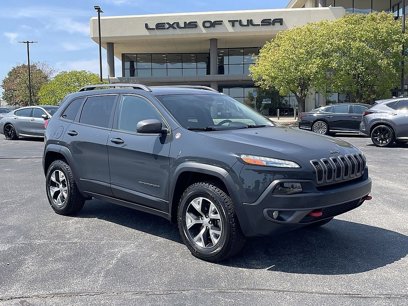 Used 2017 Jeep Cherokee Trailhawk w/ Comfort/Convenience Group