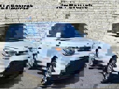 Used 2016 Kia Soul + w/ Audio Package