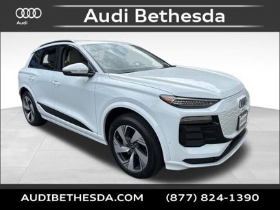 New 2025 Audi Q6 e-tron Premium Plus