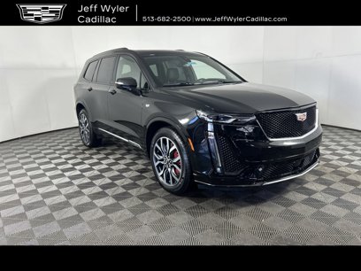 New 2025 Cadillac XT6 Sport w/ Technology Package