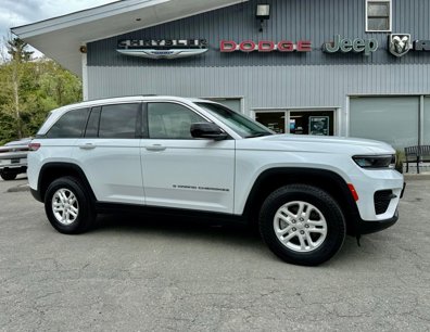Used 2023 Jeep Grand Cherokee Laredo w/ Luxury Tech Group I