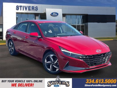 Used 2022 Hyundai Elantra SEL w/ Convenience + Premium Package
