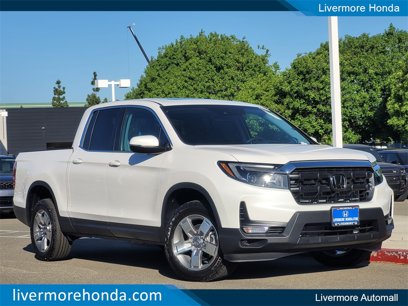 New 2025 Honda Ridgeline RTL