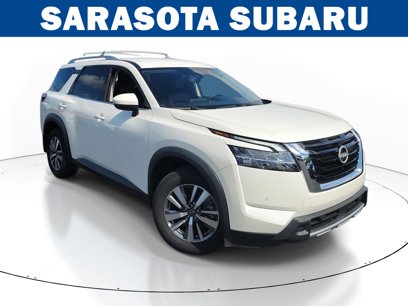 Used 2024 Nissan Pathfinder SL