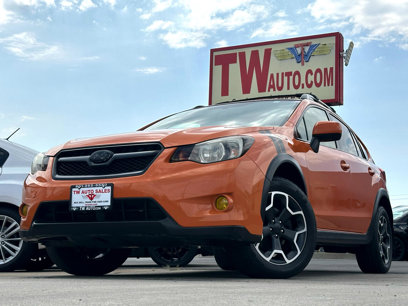 Used 2013 Subaru Crosstrek 2.0i Limited w/ Popular Pkg 1