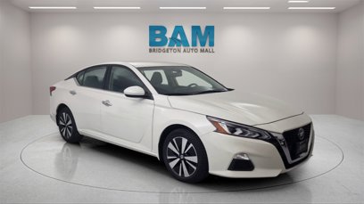 Used 2021 Nissan Altima 2.5 SV