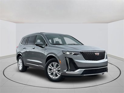 New 2025 Cadillac XT6 Luxury