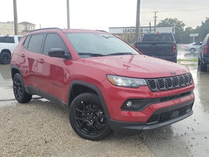 New 2025 Jeep Compass Latitude w/ Sun and Sound Group