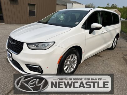 Used 2023 Chrysler Pacifica Touring-L