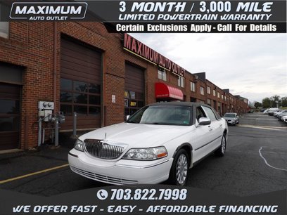 Used 2007 Lincoln Town Car Signature