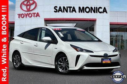 Used 2021 Toyota Prius Limited w/ Premium Convenience Package