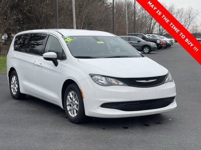 Used 2022 Chrysler Voyager LX