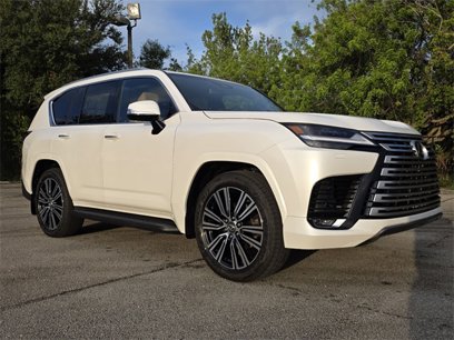 New 2025 Lexus LX 600 4WD w/ Luxury Package