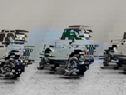 New 2023 Jeep Gladiator Sport
