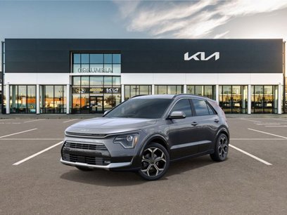 New 2025 Kia Niro EX Touring
