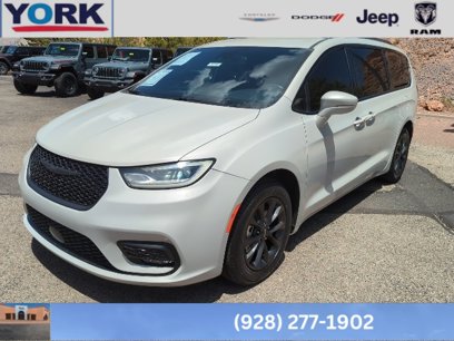 Certified 2021 Chrysler Pacifica Touring w/ S Appearance Package