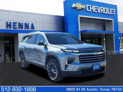 New 2025 Chevrolet Traverse LT w/ Sun and Wheel Package