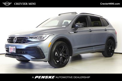 Used 2024 Volkswagen Tiguan SE R-Line