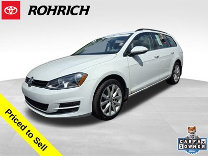 Used 2017 Volkswagen Golf SE