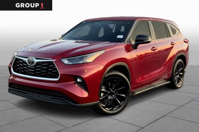 Certified 2023 Toyota Highlander LE