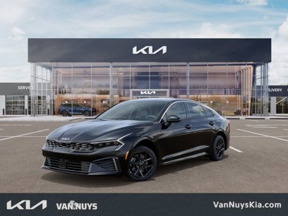 New 2025 Kia K5 LXS