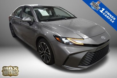 Used 2025 Toyota Camry XLE