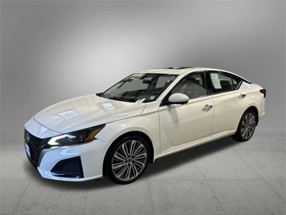 Used 2023 Nissan Altima 2.5 SL