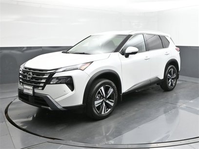 New 2025 Nissan Rogue SL