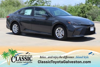 New 2025 Toyota Camry LE