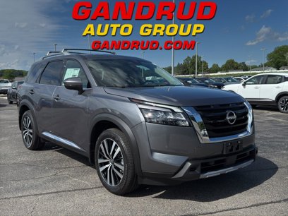 New 2025 Nissan Pathfinder Platinum