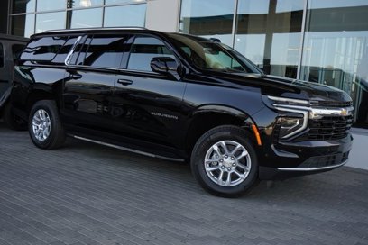 New 2025 Chevrolet Suburban LS