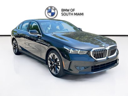 New 2025 BMW 530i