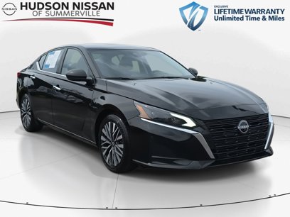 Used 2024 Nissan Altima 2.5 SV