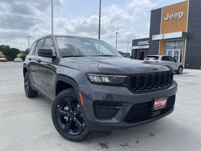 New 2025 Jeep Grand Cherokee Altitude