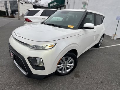 Used 2022 Kia Soul LX
