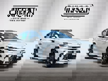 New 2025 Toyota Camry SE