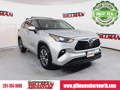 Used 2023 Toyota Highlander XLE