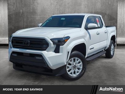 New 2024 Toyota Tacoma SR5