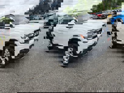 Used 2018 Volkswagen Atlas SE