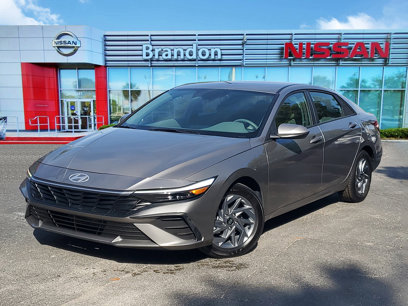 Used 2024 Hyundai Elantra SEL