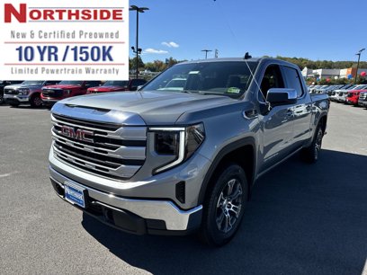 New 2025 GMC Sierra 1500 SLE
