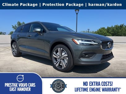 New 2026 Volvo V60 B5 Cross Country Plus w/ Climate Package
