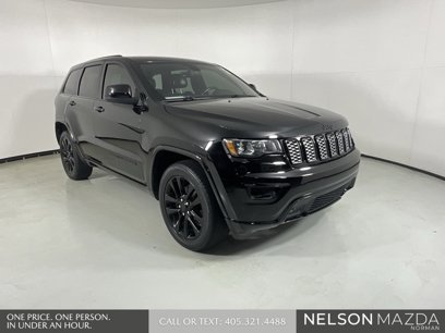 Used 2017 Jeep Grand Cherokee Altitude