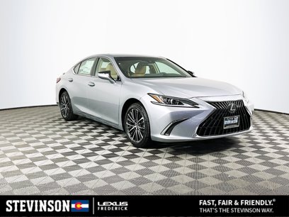 New 2025 Lexus ES 300h w/ Premium Package