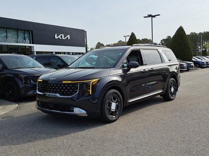 New 2025 Kia Carnival SX