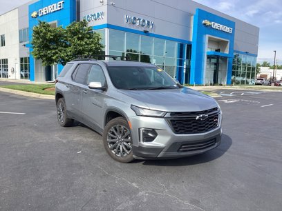 Used 2023 Chevrolet Traverse RS