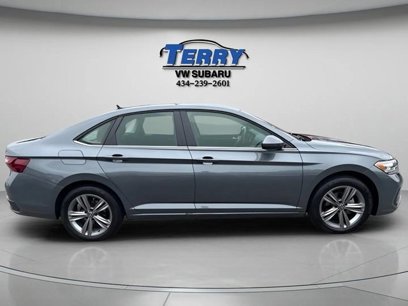Used 2024 Volkswagen Jetta SE
