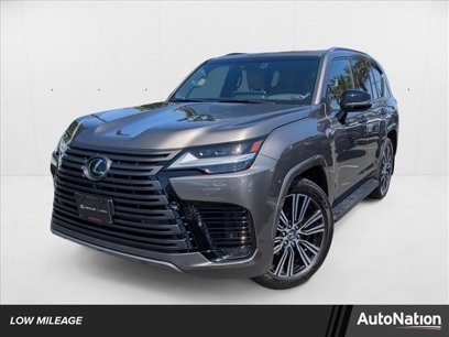 Used 2024 Lexus LX 600 4WD w/ Luxury Package